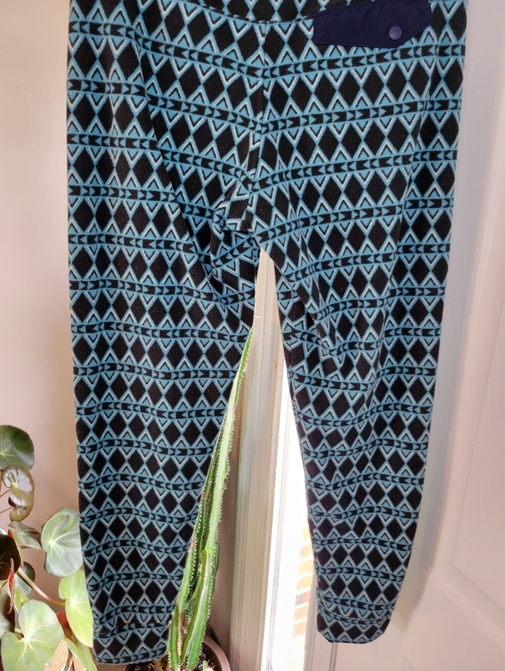 Patagonia Synchilla Aztec Tribal Geometric Diamond Pattern Fleece Pants, Size S - Picture 5 of 8